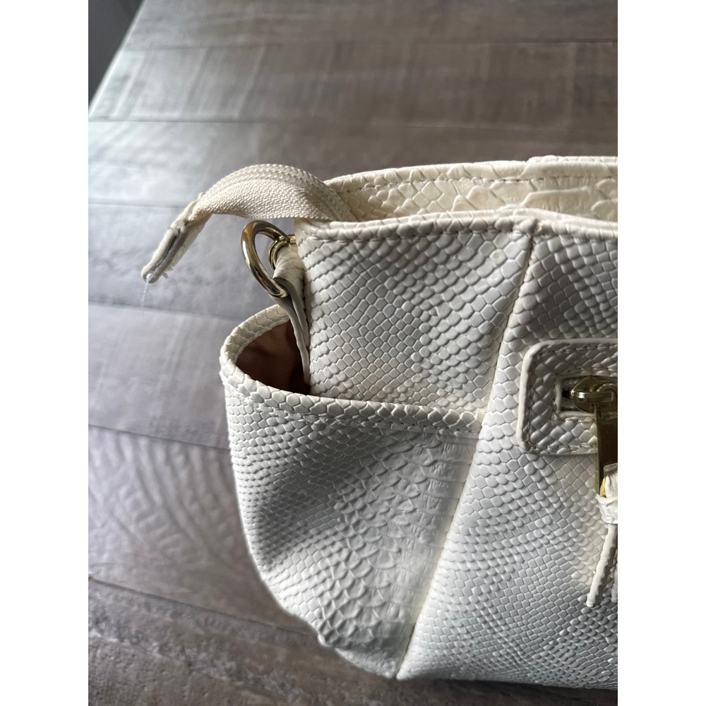 Nicole By Nicole Miller White Snake Print Purse - Picture 8 of 10